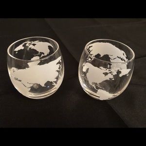 Set of 2 whiskey Globe Glasses